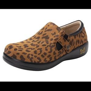 Alegria Leather Slip-on Shoes with Double Gore - Kara Leopard